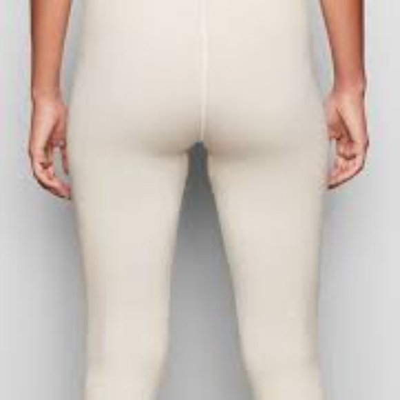 SKIMS cotton rib leggings (bone) - Picture 2 of 2